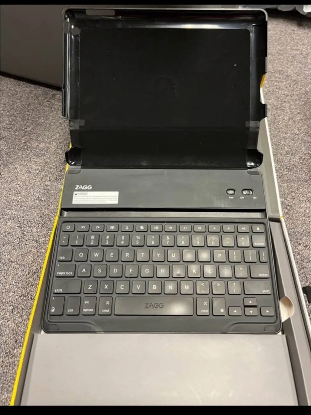 ZAGG Profolio Tablet Keyboard Case for iPad 2/3/4 - Black